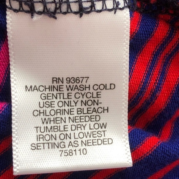 Liz Claiborne Rolled Short Sleeve Top - Picture 5 of 5